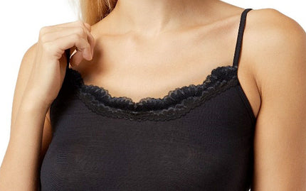 Fin sommer- blondekjole i bambus